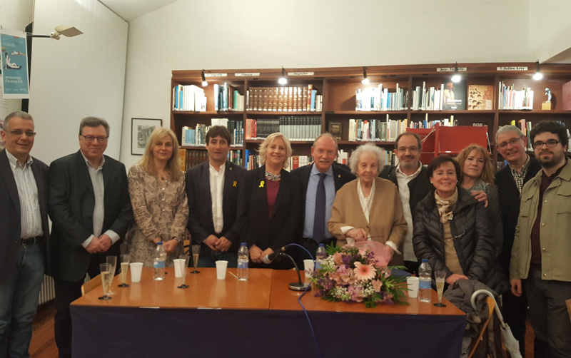 HOMENATGE A TERESA JUVÉ, ESCRIPTORA I VÍDUA DE JOSEP PALLACH