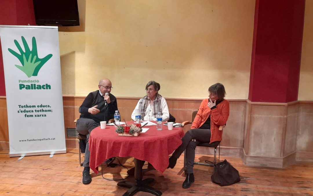 Segon dilluns de les VII Tertúlies Pallach, amb Anna Aguiló. Filòloga i gestora cultural i Marià Júdez. Palafrugellenc compromès  socialment.  Palafrugell 21-03-2022