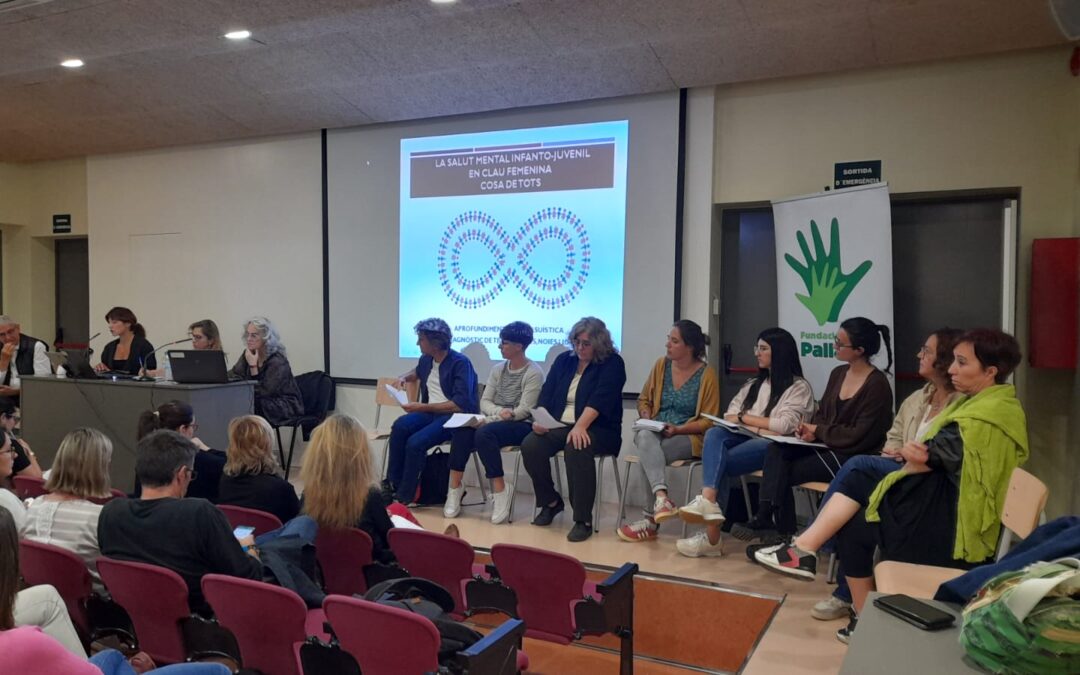 IX JORNADA DE PROFESSIONALS I EQUIPS D’INFÀNCIA I ADOLESCÈNCIA, TEMA: LA SALUT MENTAL INFANTOJUVENIL EN CLAU FEMENINA, COSA DE TOTS !  La Fundació Josep Pallach amb col·laboració del grup de treball CTIC, ha organitzat aquest divendres, dia 12 de maig la IX Jornada Pedagògica. La presencia de la Dra. Cristina Lombardía, psiquiatra infanto-juvenil i Helena Rivera, psicòloga clinica, experta en TEA, han propiciat el debat entre els professionals de l’educació assistents. Centre d’Educació Núria Rivas de Palafrugell  12-05-2023